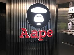 -AAPE BY A BATHING APE(时代广场店)