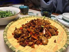 -佬麻雀·新湘菜(珠海金发购物中心店)
