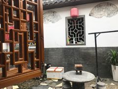 -乡土黄·鲜牛肉火锅·小龙虾(兴业街店)