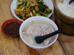 -雷祖芳老妈蹄花店