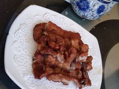 招牌香猪腩仔骨-美极鲜食坊(宝安南路店)