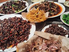 -江湖黑大兔(杨家坪店)
