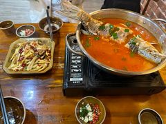 -苗湘食府(十年店)