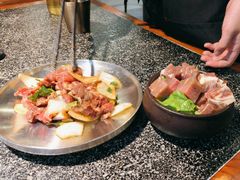 -红泥小火炉·东北泥炉烤肉(天一旗舰店)