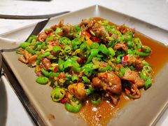 -本来精品川菜(嘉里中心店)