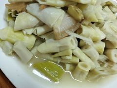 -龙井源餐厅(龙井峡漂流店)