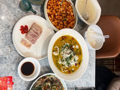 -聚丰园•湖鲜餐厅(阿红私房菜梅石路店)