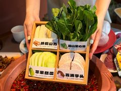 -三只耳冷锅鱼火锅(玉林店)