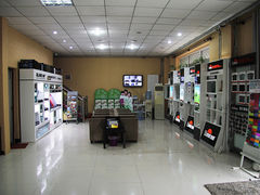 -LLumar美国龙膜玻璃膜隐形车衣连锁店