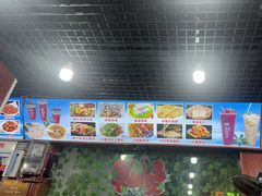 -邹胖哥好好吃餐馆(荔波美食街店)