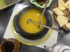 -三锅莊·牦牛肉火锅·香格里拉特色藏餐宴请餐厅(菱角塘路店)