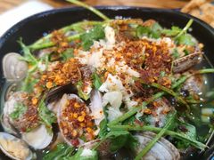 花甲-怂嘴冷锅串串&乐山烧烤(中赢康康谷店)