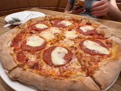 -城市大道红炉披萨烘焙坊