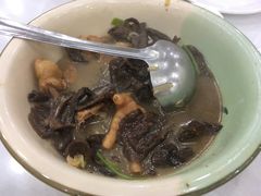 小鸡炖蘑菇-东北饺子馆(马尾君竹店)