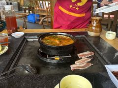 -有一锅·野生菌黑山羊腊排骨火锅(古城北门店)