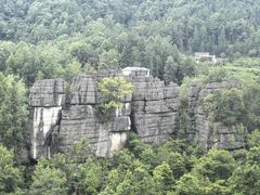 -梭布垭石林景区