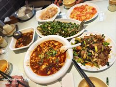 -华光驿站私房菜·黑金冠