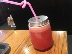 鲜榨西瓜汁-福腾鱼香 Futeng Fish & Grill