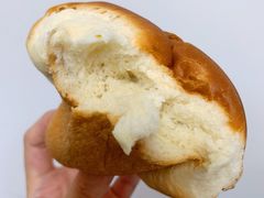 -白玉兰食品甜凤店(合生汇店)