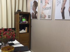 -修申骨雕小颜脊柱骨盆管理产后修复