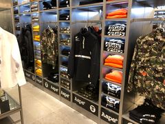 -AAPE BY A BATHING APE(朗豪坊店)