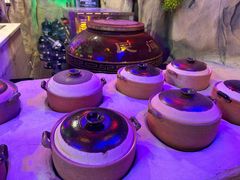 -茅台镇网红溶洞餐厅·茅帮菜馆