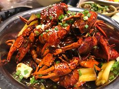 -郑东靓靓虾馆·金牌油焖大虾(天泽街店)