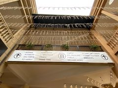 -王府井奥莱临潼小镇(临潼店)