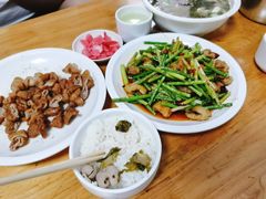 -曾氏肥肠馆(凯瑞雅居店)