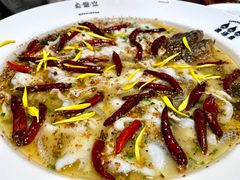 -渔语鱼酸菜鱼新川菜(来福士店)