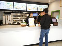 -老乡鸡(武汉中南梅苑小区地铁站店)