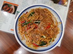 XO酱肥牛炒出前一丁-小龍鳳餐室(番禺路店)