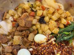 -爱骅裤带面馆(东木头市店)