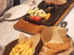 -必胜客(WOW南雄店)