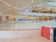 -陈露国际冰上中心(天津嘉里汇店)