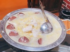 -人民公社铁锅炖·东北菜(卫国道店)