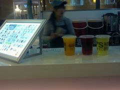 -鲜果时光奶茶店( 百荣世贸商城店)