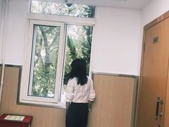 -上海外国语大学(虹口校区)