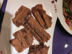 -吴记酱骨炖菜馆(西大直街店)