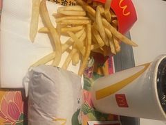-麦当劳(鄂尔多斯机场店)