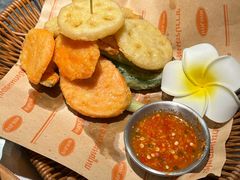 -小小集渔·泰式大排档(太古里香槟店)