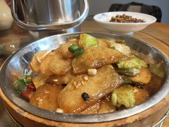 -花间酒庭院餐厅(谷山店)
