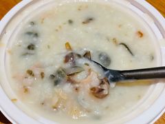 皮蛋瘦肉粥-红荔村肠粉(岗厦店)