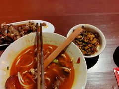 -秤砣砣·湖南粉面馆(青年路店)