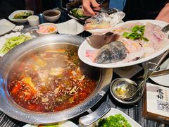 -老船舫·现做活鲜鱼馆(东郊记忆店)