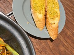 -港丽餐厅(正大店)