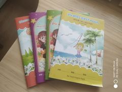 -LILY英语思维馆(花园村店)