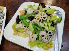 -澳门西南饭店·粤菜·茶市·手工点心(华海路店)