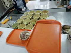 -周震馄饨