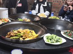 -缘福乡村铁锅炖民宿(八达岭店)